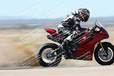 media/Oct-25-2025-Race Pace (Sat) [[47cce5476f]]/Verified/8-Speed Pans (1150am)/